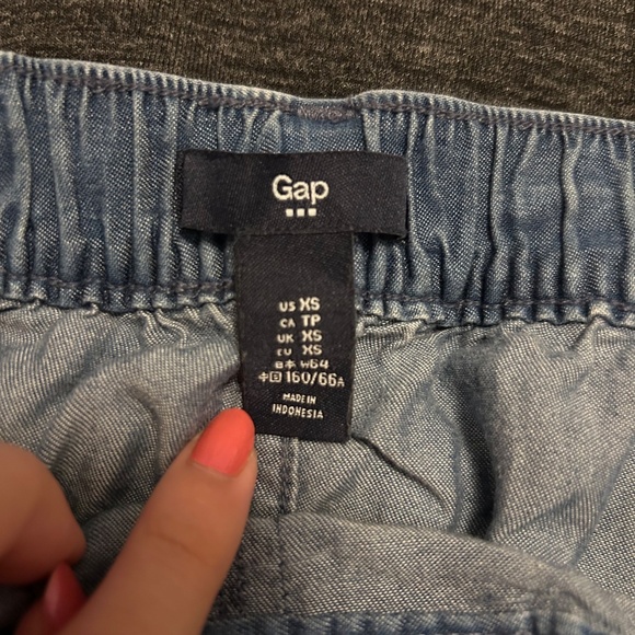 GAP Utility Button-Front Chambray Skirt - Size XS - Picture 4 of 5